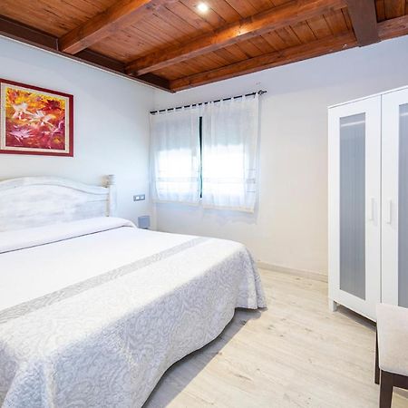 Águeda del Caudillo Apartamentos El Capricho מראה חיצוני תמונה