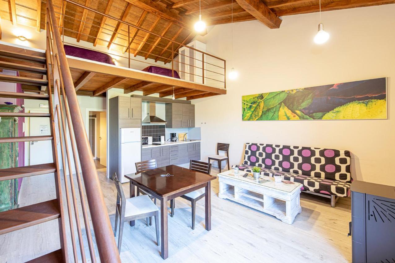 Águeda del Caudillo Apartamentos El Capricho מראה חיצוני תמונה
