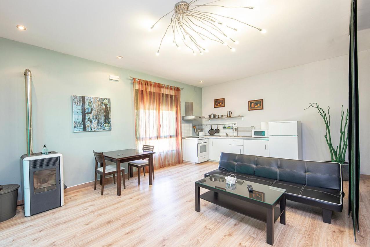 Águeda del Caudillo Apartamentos El Capricho מראה חיצוני תמונה