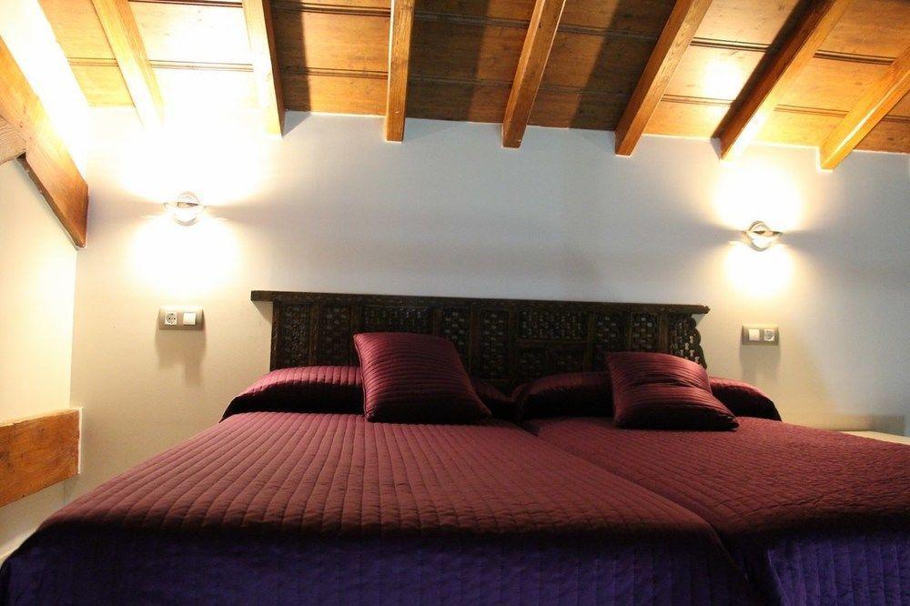 Águeda del Caudillo Apartamentos El Capricho מראה חיצוני תמונה